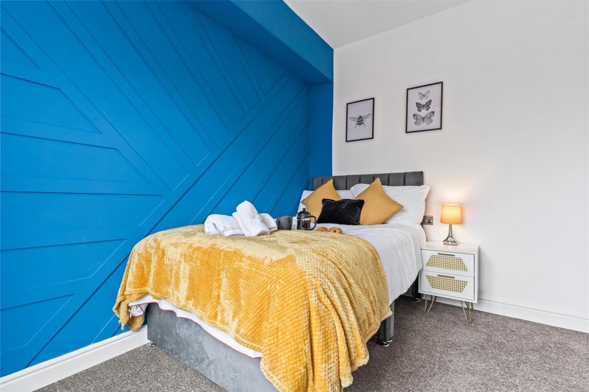 4 Bedroom, 2 Bath In Newcastle Town Centre Exterior photo
